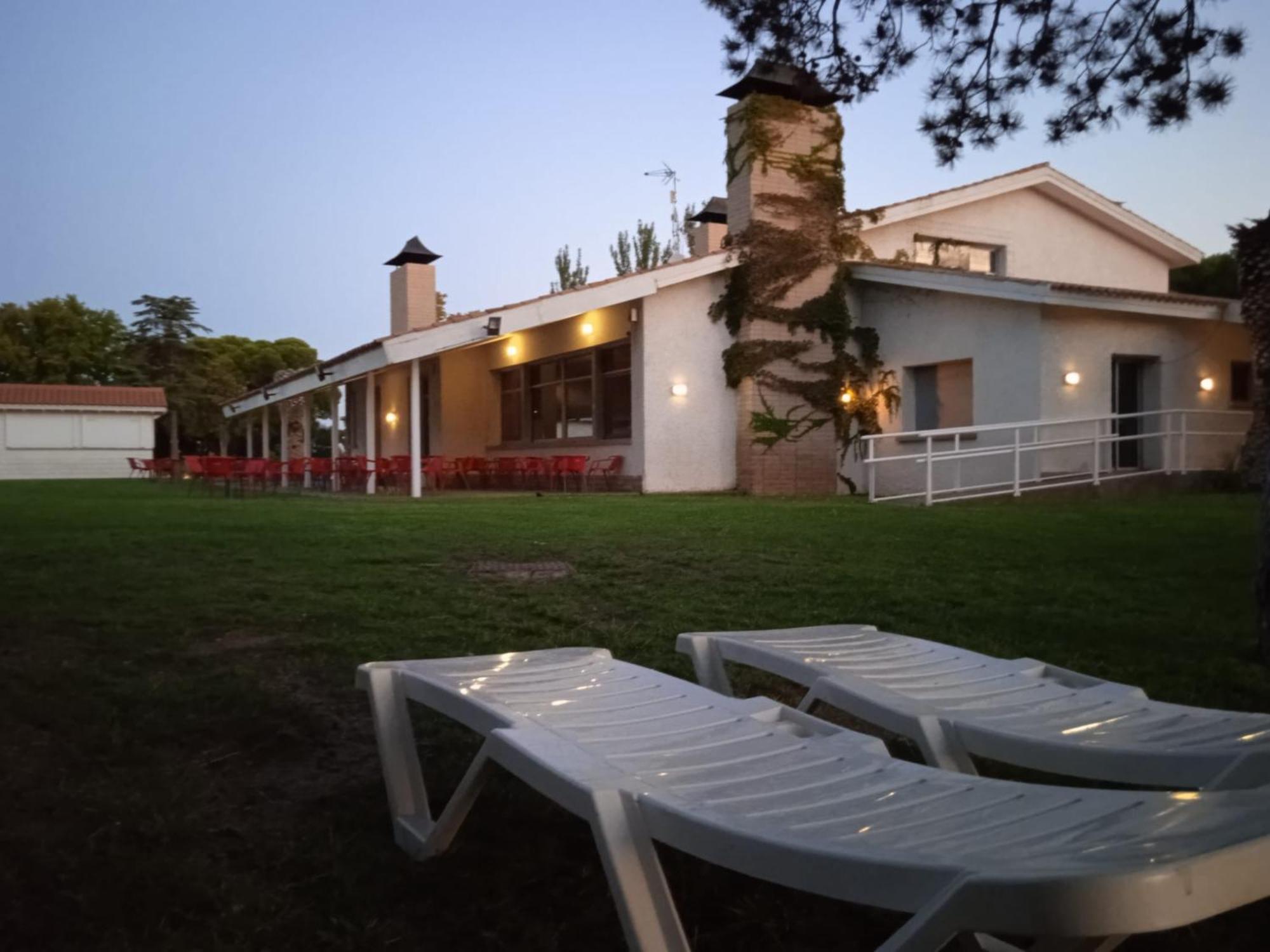 Albergue Zaragoza Camping Εξωτερικό φωτογραφία