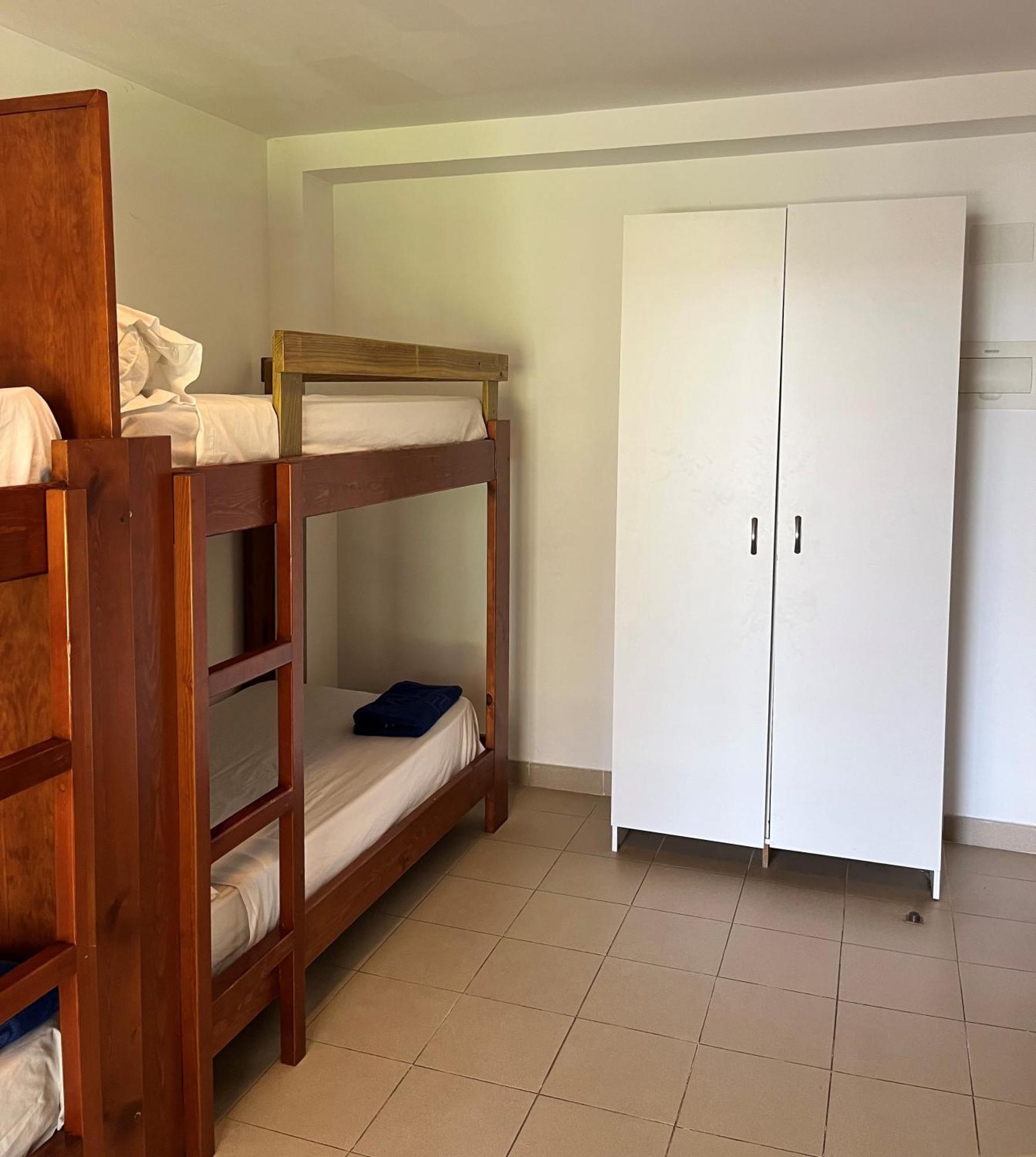 Albergue Zaragoza Camping Εξωτερικό φωτογραφία